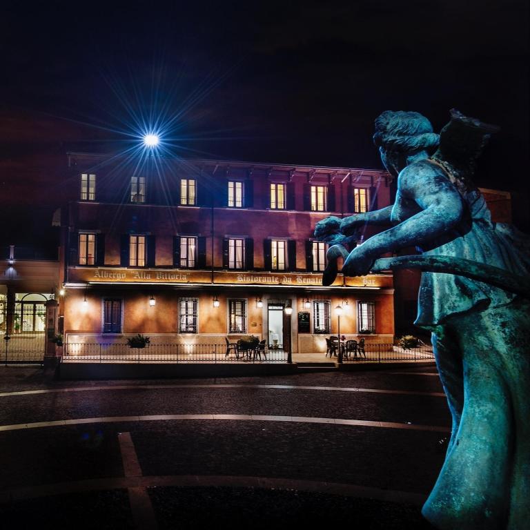 Hotel Ristorante Alla Vittoria - 3 star accommodation in Solferino Lake Garda