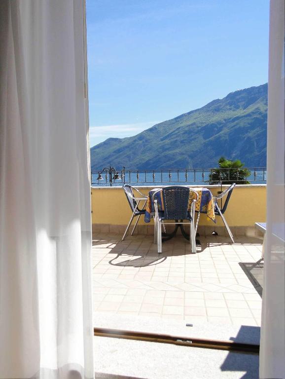 Hotel Sole - Limone - 3 star accommodation in Limone sul Garda Lake Garda