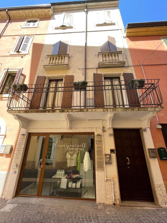 I Bastioni Rooms - accommodation in Peschiera del Garda Lake Garda