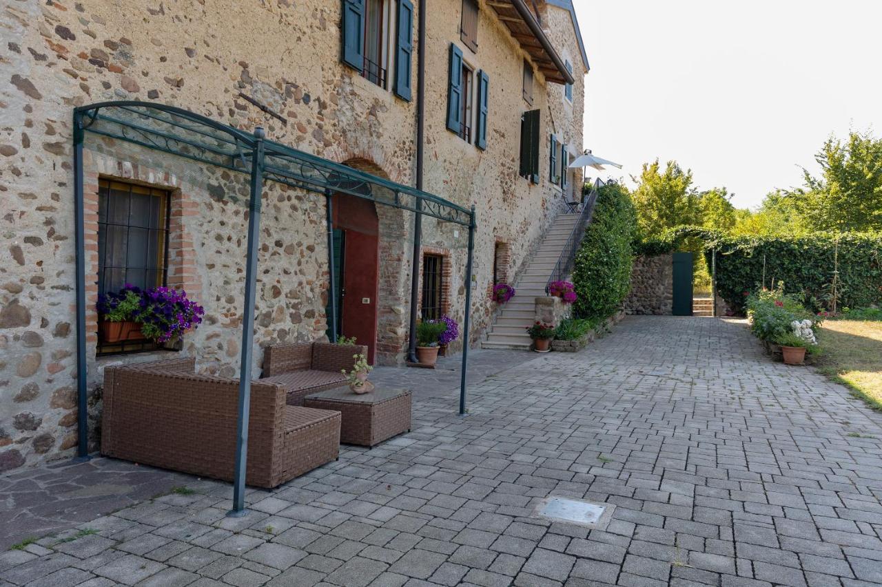 Il Serraglio Rooms - hotels in Valeggio sul Mincio Lake Garda