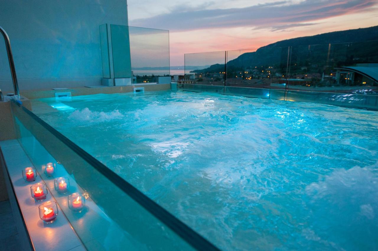 Amaris - 4 star hotels in Garda Lake Garda