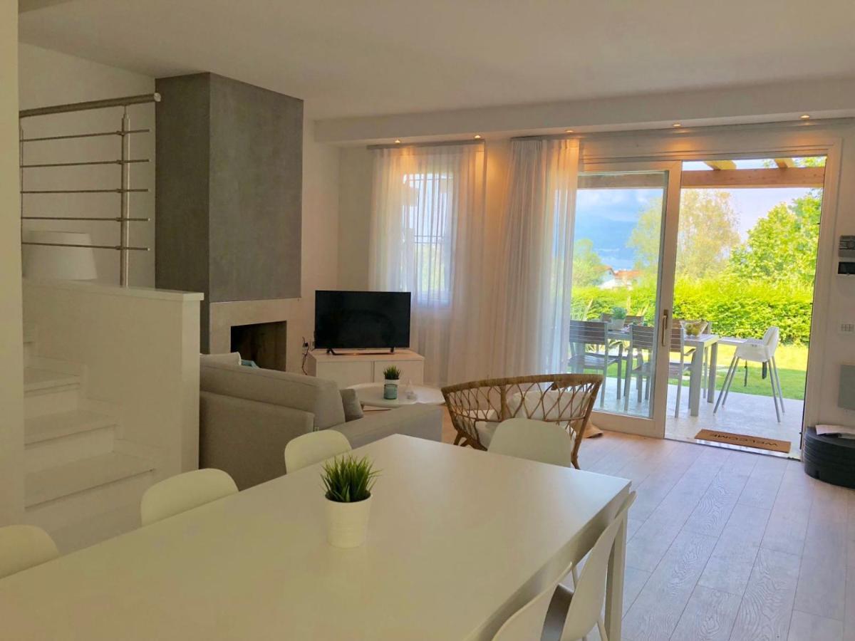 Italia Living Villa - hotels in Padenghe sul Garda Lake Garda