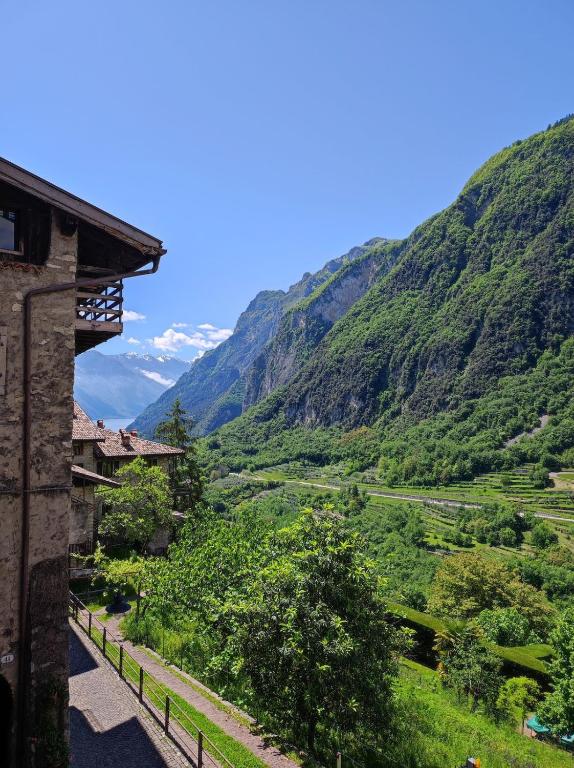 La Ca' nel Borgo - holiday apartments in Tenno Lake Garda