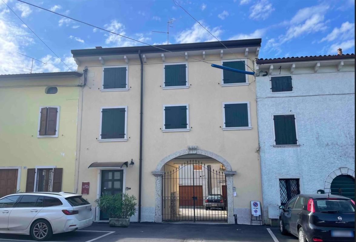 La casa della Ada - hotels in Castelnuovo del Garda Lake Garda
