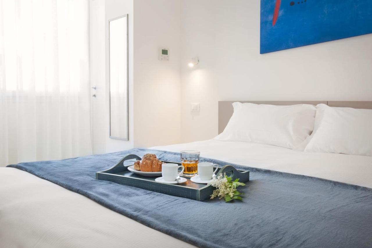 LA ROCCA SUITE - hotels in Garda Lake Garda