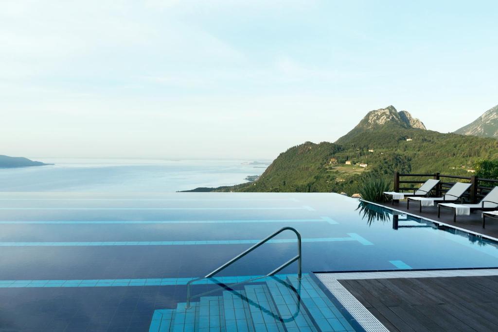 Lefay Resort Spa Lago Di Garda - 5 star accommodation in Gargnano Lake Garda