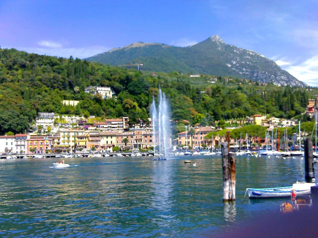 Hotel Lorena - accommodation in Toscolano Maderno Lake Garda