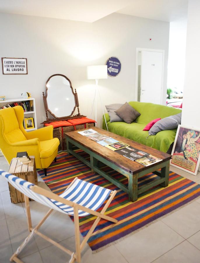 Ostello Meet Gardalake Hostel - hotels in Peschiera del Garda Lake Garda