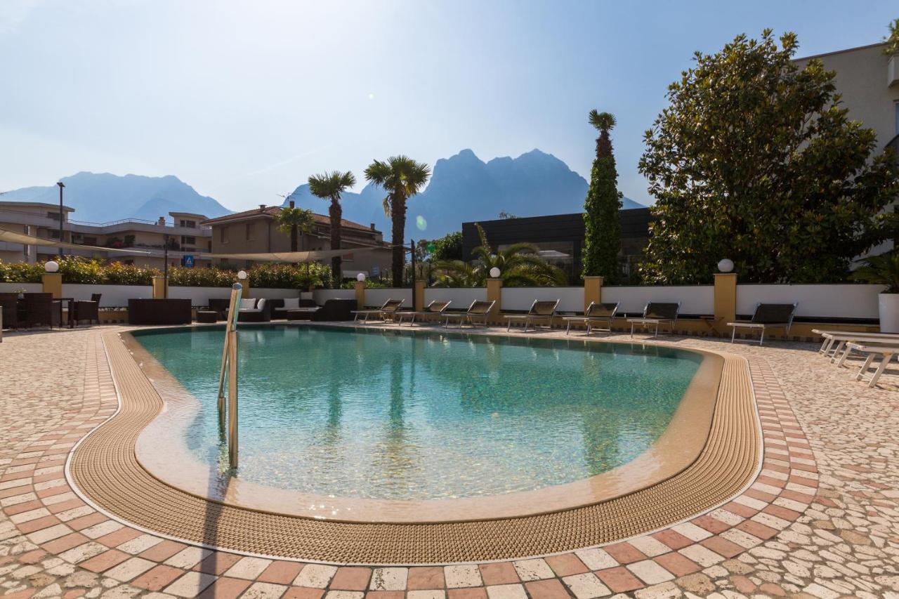 New Garden - 2 star hotels in Torbole sul Garda Lake Garda