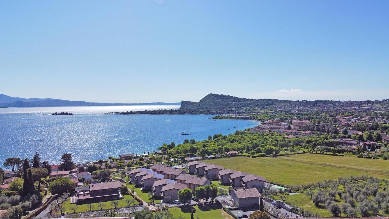 Onda Blu Resort - 4 star holiday apartments in Manerba del Garda Lake Garda