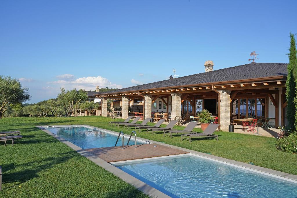 Pietra Cavalla - Ranch & Resort - farm holidays in Polpenazze del Garda Lake Garda