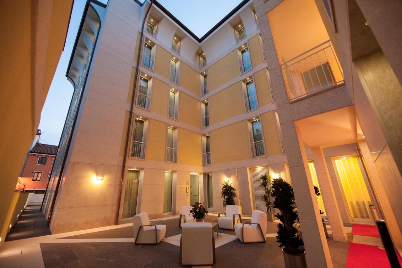 Residenza Agnello D'Oro - hotels in Bussolengo Lake Garda