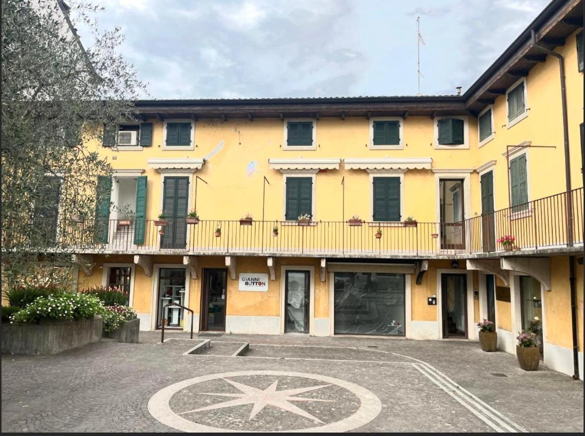 Residenza Arilica - Silkeys - hotels in Peschiera del Garda Lake Garda