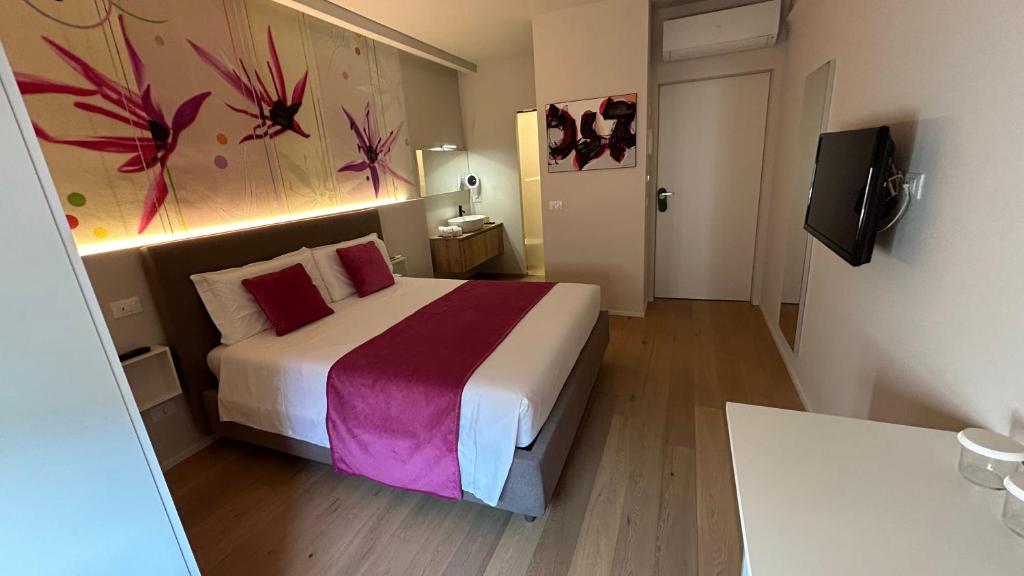 SAN LORENZO Luxury Boutique - bed and breakfast in Mantova Lake Garda