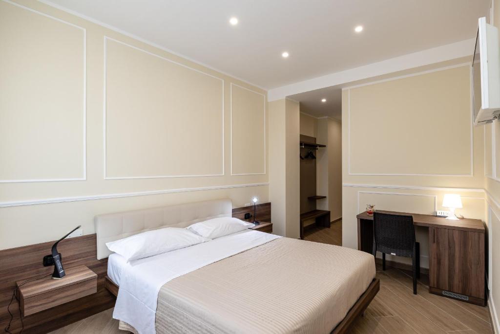 Scaligero Rooms - bed and breakfast in Verona Lake Garda