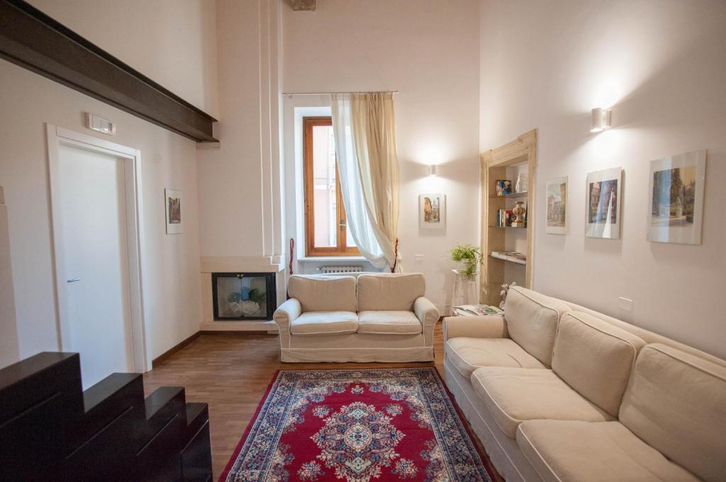 Italianflat - Verona Suite - bed and breakfast in Verona Lake Garda