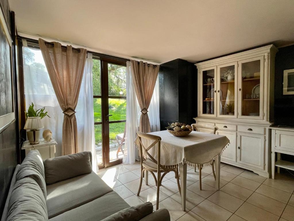 Villa Caffetto Dépendance nei pressi del Lago di Garda - holiday apartments in Montichiari Lake Garda