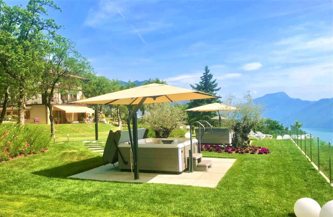 Apartaments - Villa delle Querce - hotels in Tremosine sul Garda Lake Garda