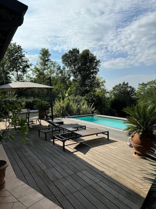 Villa La Quiete Inn -Private Pool - Parking - Wifi - hotels in Castenedolo Lake Garda