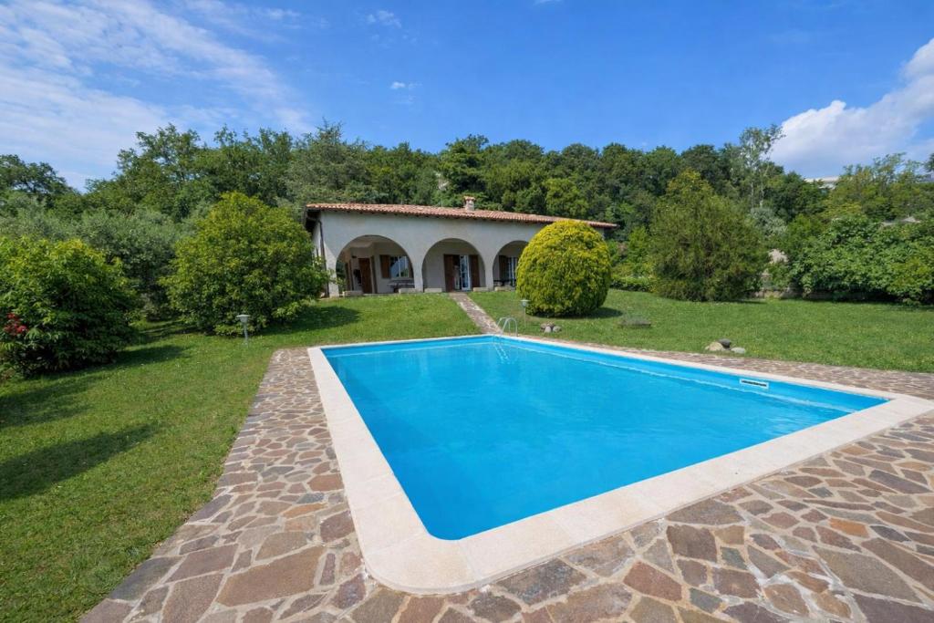 Villa Maria Teresa - holiday apartments in Padenghe sul Garda Lake Garda