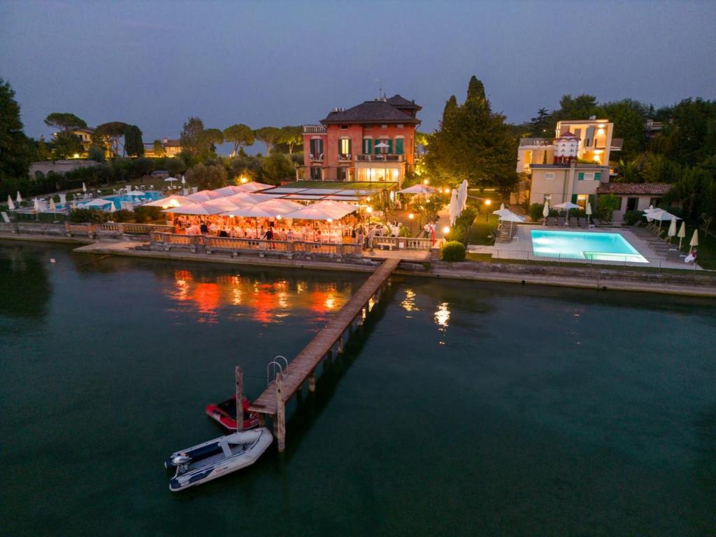 Villa Pioppi Hotel - accommodation in Sirmione Lake Garda