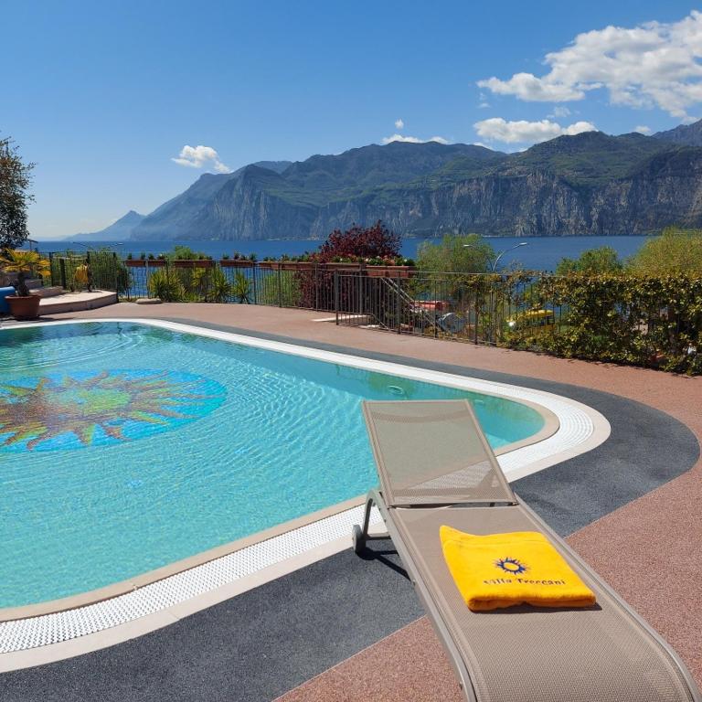 Villa Treccani Apartments - accommodation in Malcesine Lake Garda