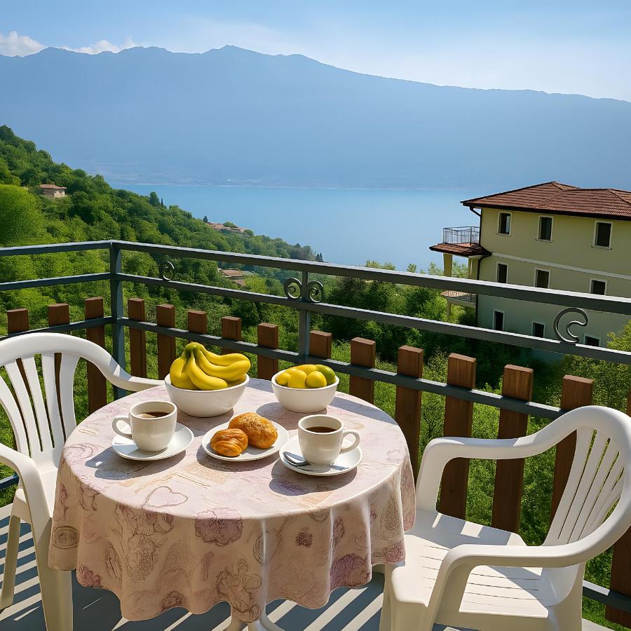 Vista Lago Casa Demonti - hotels in Tignale Lake Garda