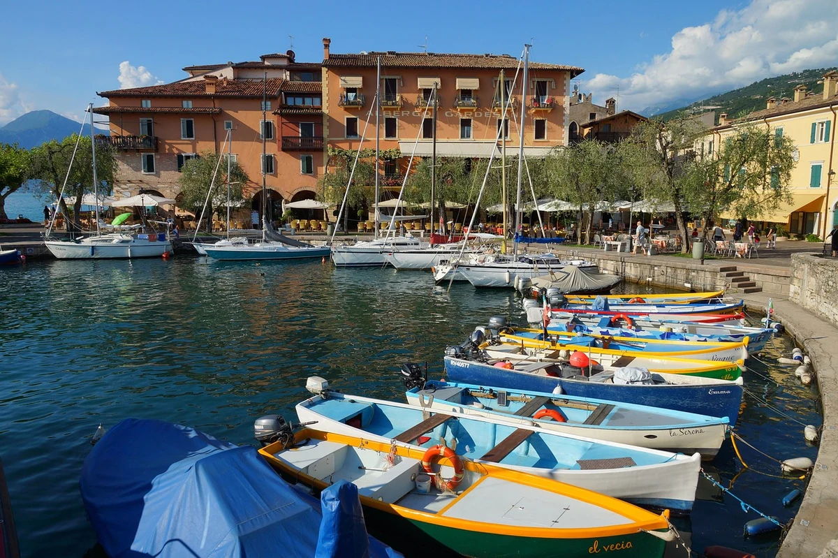Casa albergo Il Gelso, Castel Goffredo — Musei e Monumenti Lago di Garda