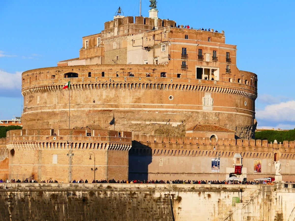 Castel Madruzzo, Madruzzo — Castelli e Fortezze Lago di Garda