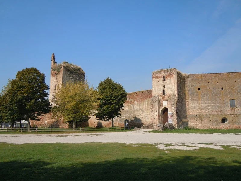 Castello di Castellaro, Castel d'Ario — Castelli e Fortezze Lago di Garda