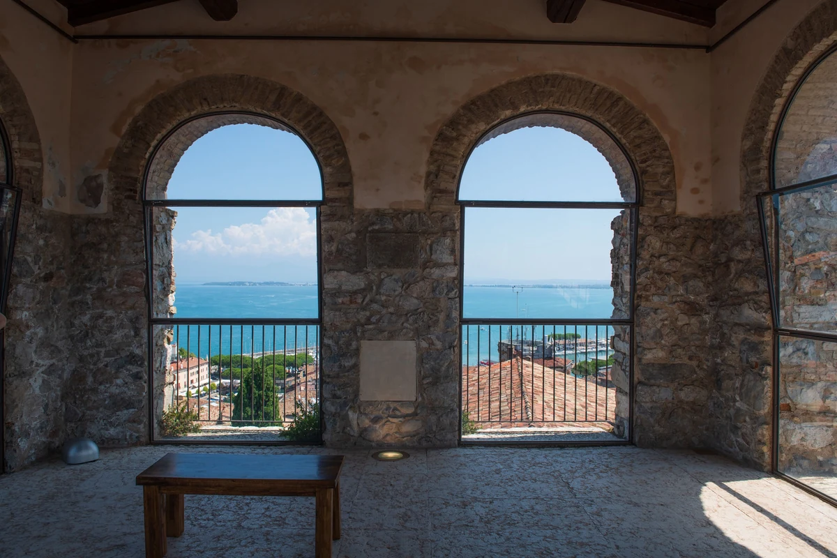 castello di Desenzano, Desenzano del Garda — Castelli e Fortezze Lago di Garda