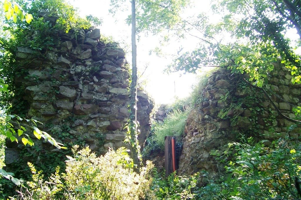castello di Montecchio, Darfo Boario Terme — Castelli e Fortezze Lago di Garda