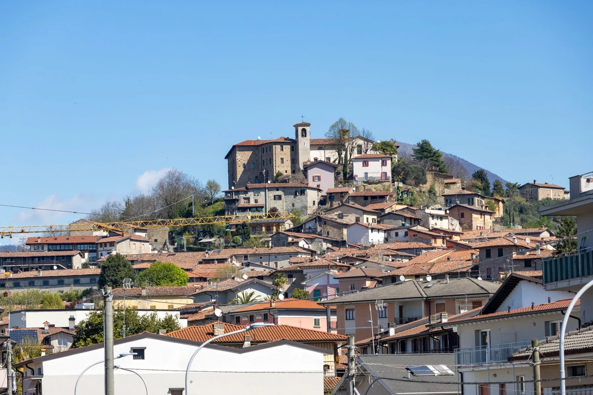 Centro Natatorio di Mompiano, Brescia — Sport e Attività Lago di Garda