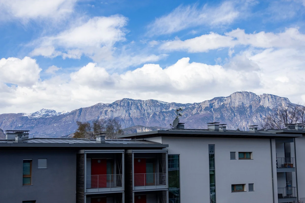 Centro Polifunzionale, Trento — Sport e Attività Lago di Garda