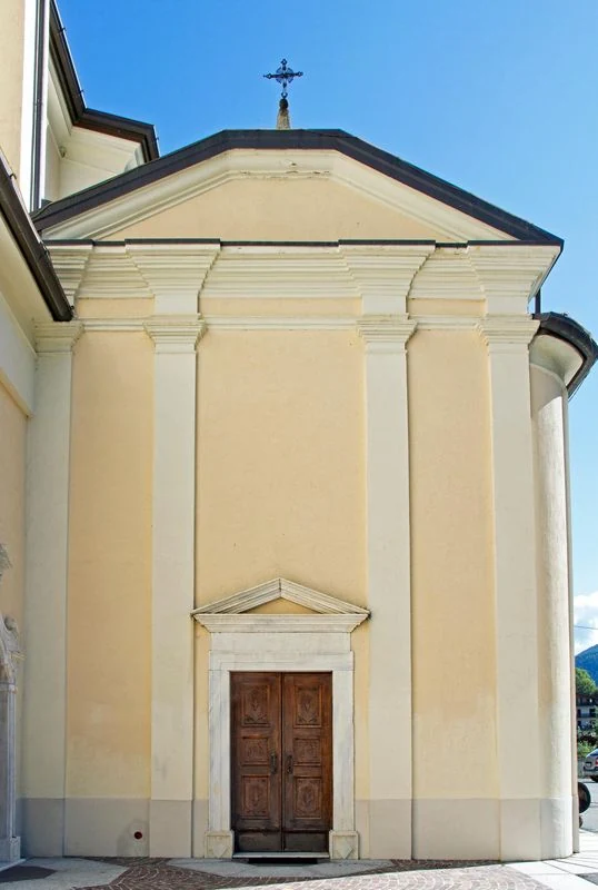 chiesa del Cristo Morto, Corteno Golgi — Chiese e Santuari Lago di Garda