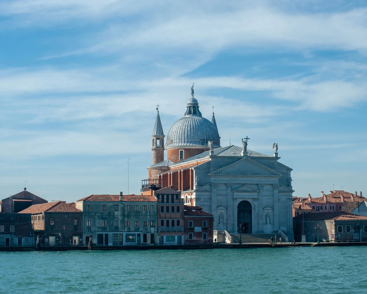 chiesa del Divin Redentore, Brescia — Chiese e Santuari Lago di Garda