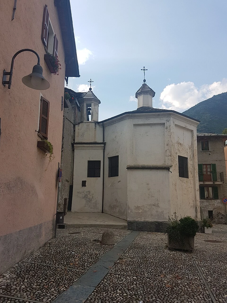 Chiesa del Mariano Spasmo, Tirano — Chiese e Santuari Lago di Garda
