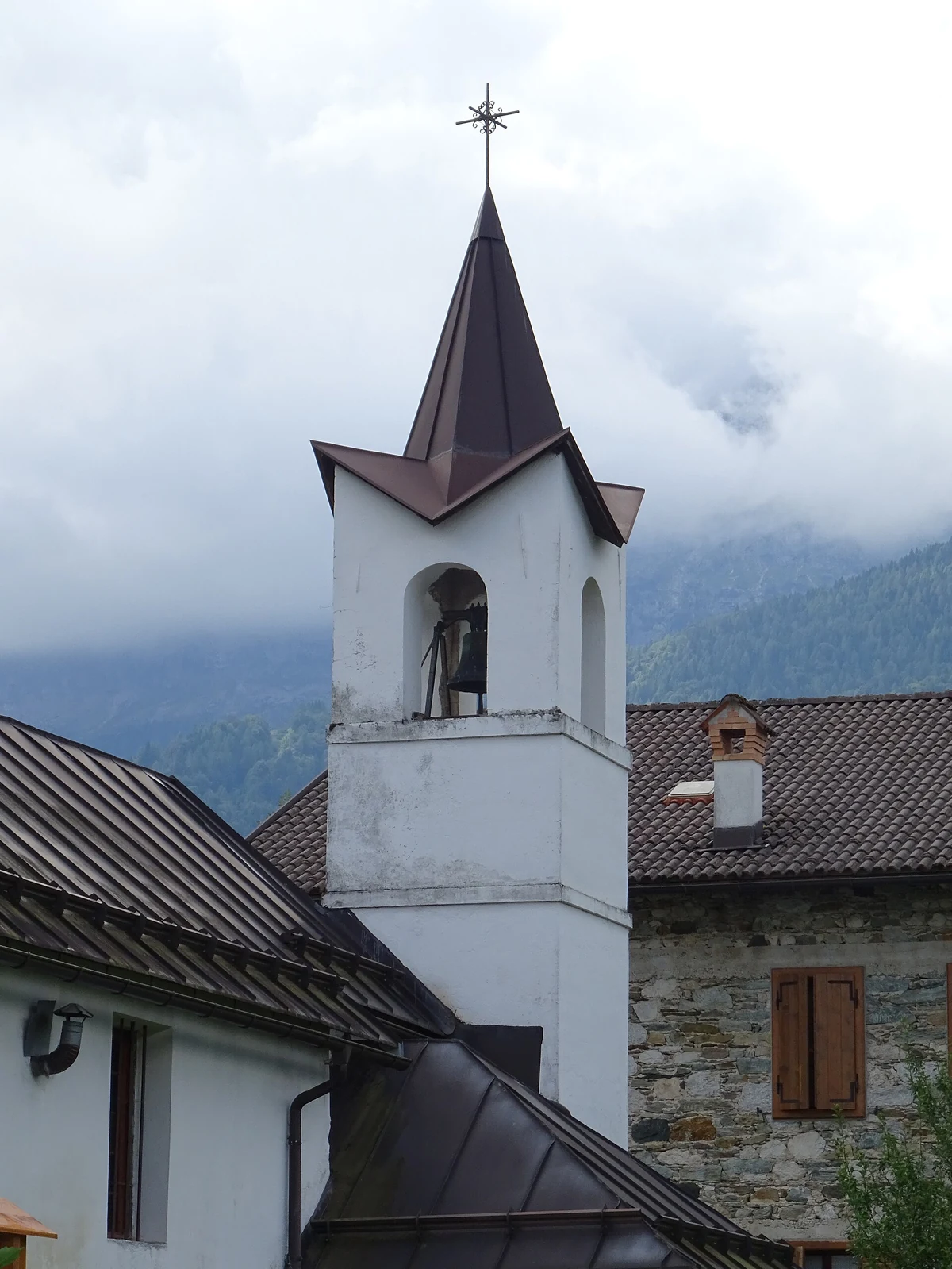 chiesa della Beata Vergine di Lourdes, Offlaga — Chiese e Santuari Lago di Garda