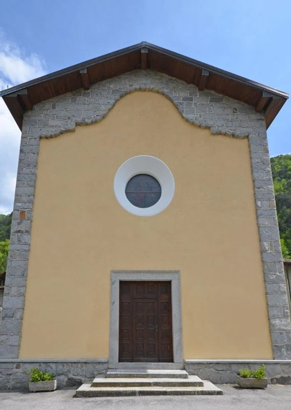 chiesa della Madonna del Rosario, Bondone — Chiese e Santuari Lago di Garda