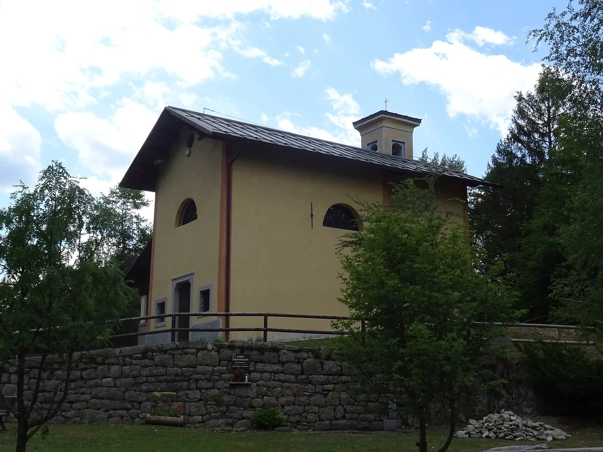 chiesa della Santa Croce e dell'Addolorata, Ledro — Chiese e Santuari Lago di Garda