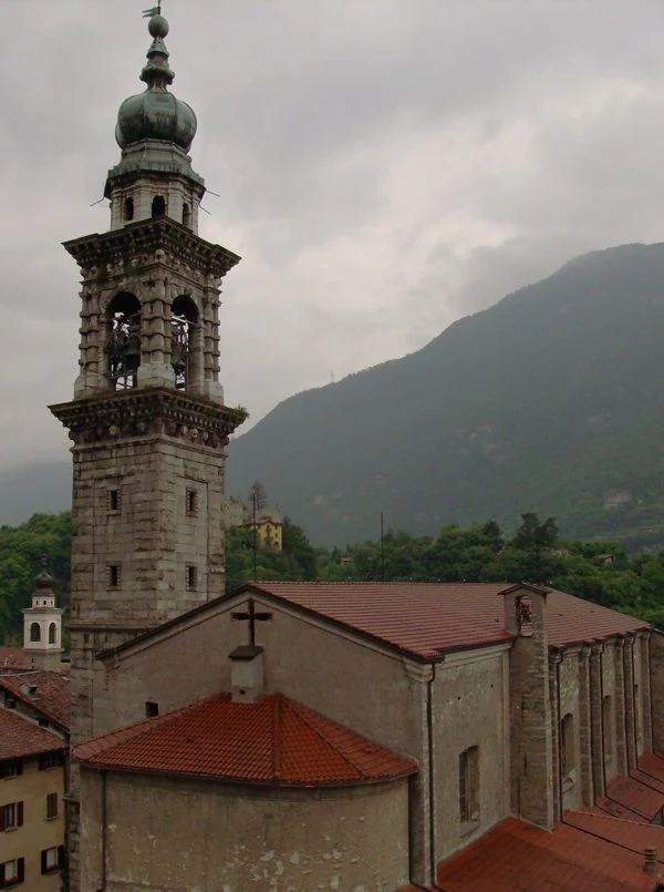 chiesa della Trasfigurazione di Nostro Signore Gesù Cristo, Breno — Chiese e Santuari Lago di Garda