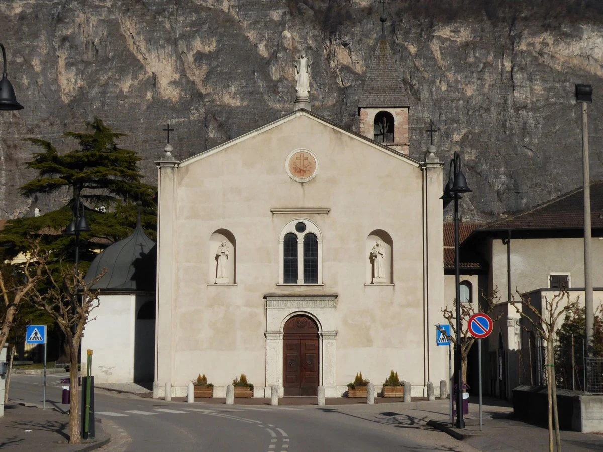 chiesa dell'Immacolata Concezione, Mezzolombardo — Chiese e Santuari Lago di Garda