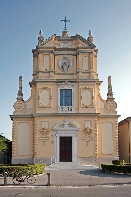 chiesa di San Biagio Vescovo, Milzano — Chiese e Santuari Lago di Garda