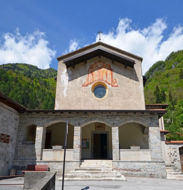 chiesa di San Gregorio Taumaturgo, Borgo Chiese — Chiese e Santuari Lago di Garda