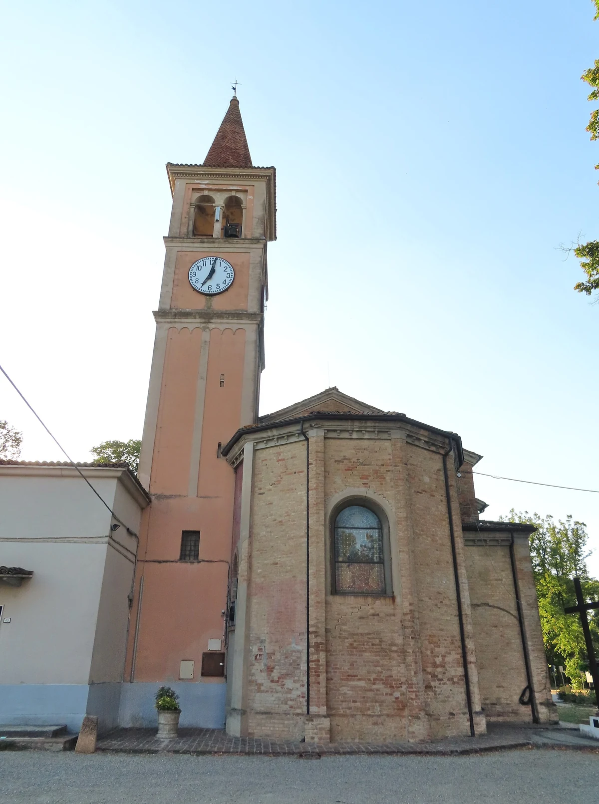 chiesa di San Pietro apostolo, Torre de’ Picenardi — Chiese e Santuari Lago di Garda