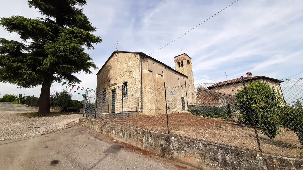 chiesa di San Pietro in Colle, Caldiero — Chiese e Santuari Lago di Garda