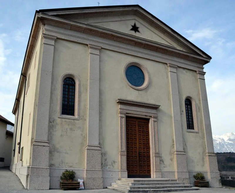chiesa di San Pietro, Madruzzo — Chiese e Santuari Lago di Garda