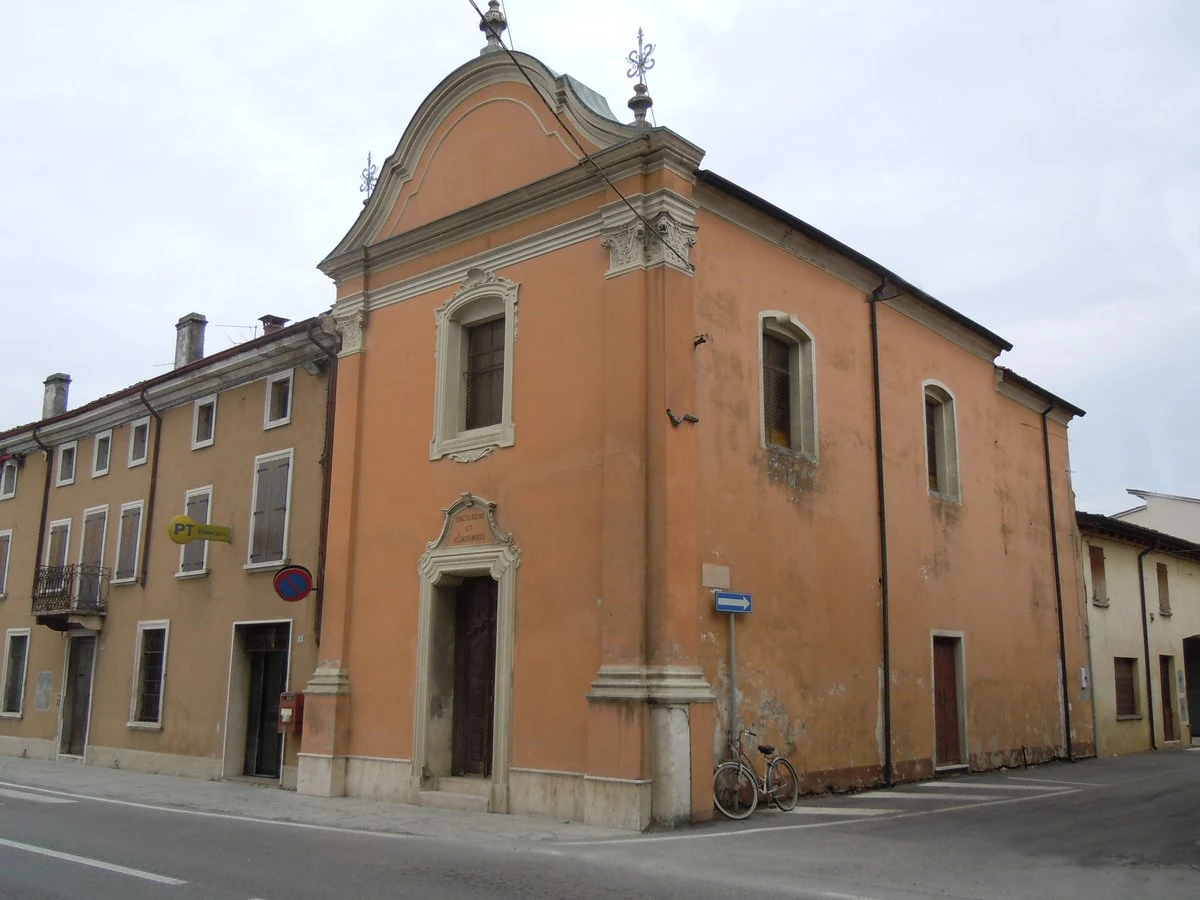 chiesa di San Rocco e del Santissimo Sacramento, Casaloldo — Chiese e Santuari Lago di Garda