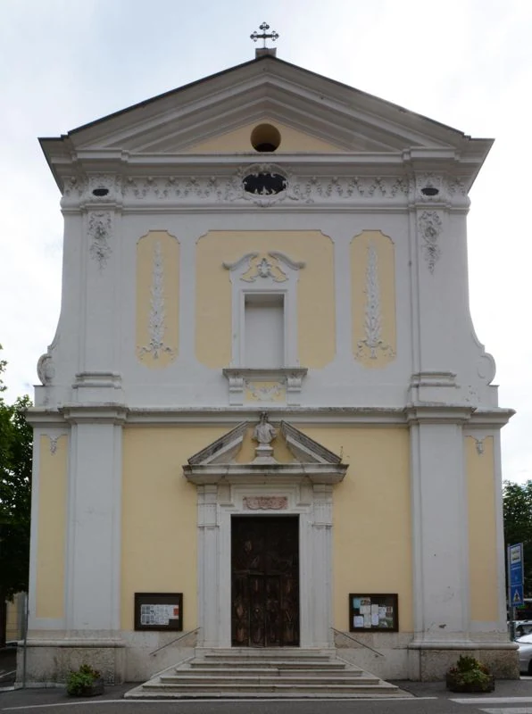 chiesa di San Vincenzo, Isera — Chiese e Santuari Lago di Garda
