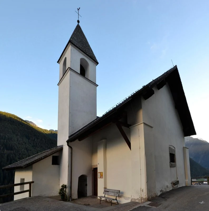 chiesa di Santa Caterina in Colle, Vermiglio — Chiese e Santuari Lago di Garda